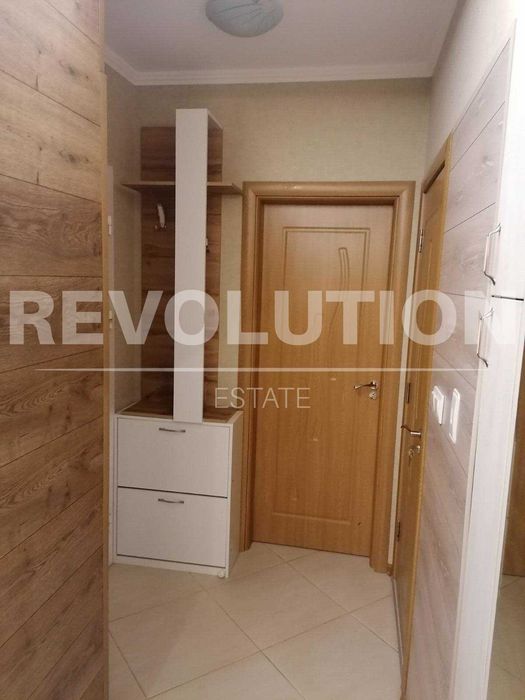 ТОПЪЛ ДВУСТАЕН апартамент в м-т Траката!