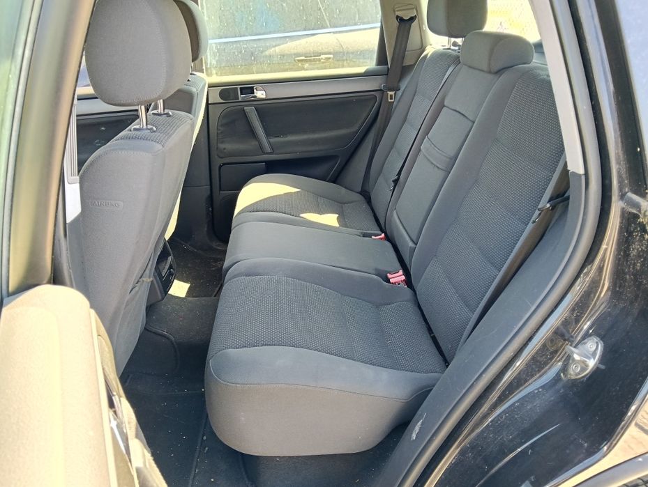 VW Touareg 7L / 2.5TDI R5 / 2007г. / ЗА ЧАСТИ