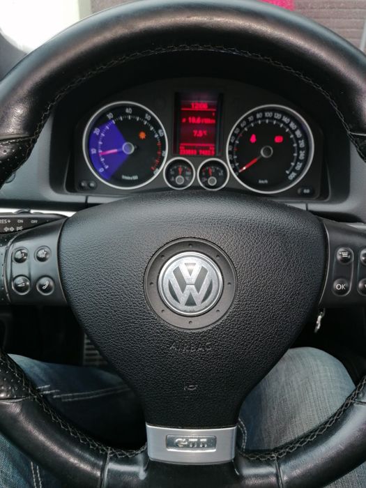Volkswagen Golf 5 GTI
