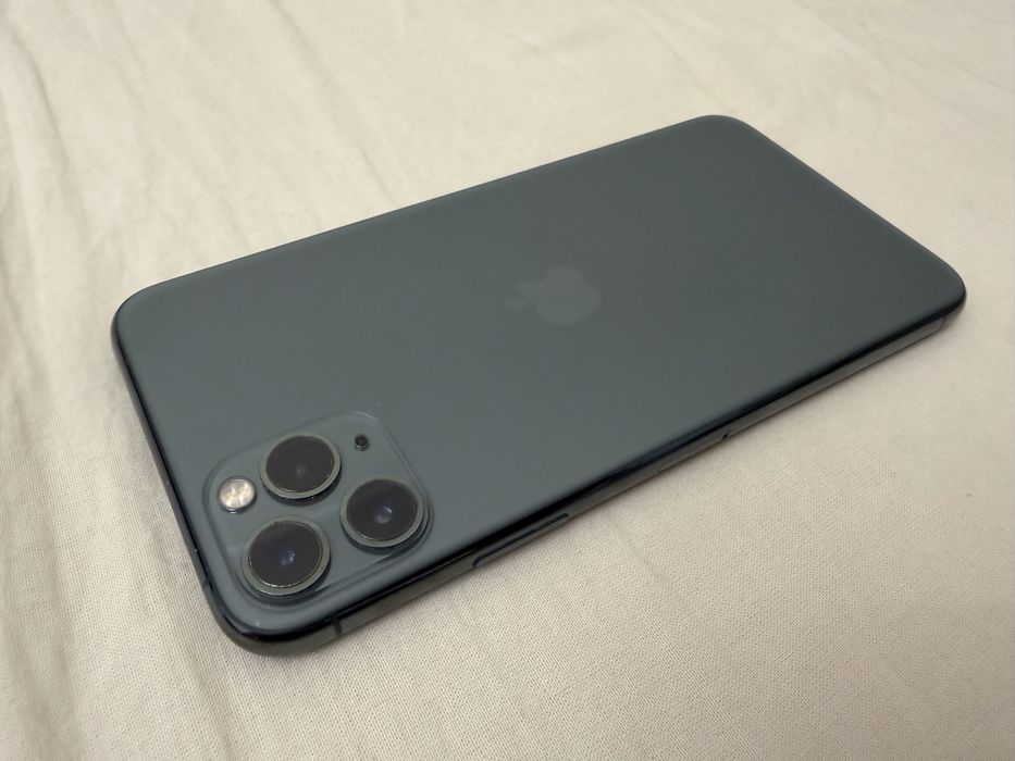 Iphone 11 Pro Max 256гб в идеале, комплект