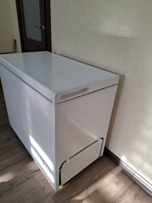 Продается Морозильник