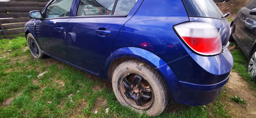 Capota bara far stanga dreapta faruri  Opel astra  H 1.3 cdti 1.7 1.8i