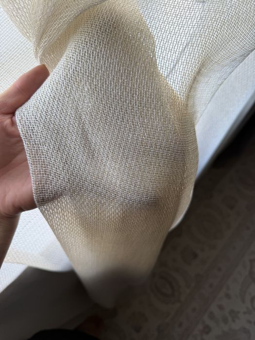 Шторы плотные серые  и тюль в сетку