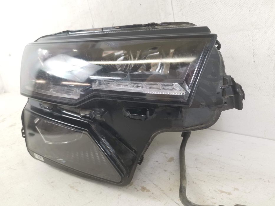 Скода Карок / Skoda Karoq Дясна светлина Full Led Skoda Karoq Facelift