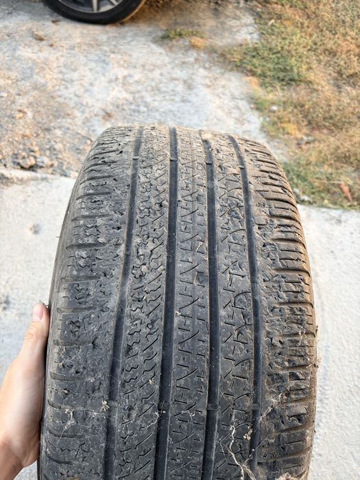 Покрышка резина 245/40/R19