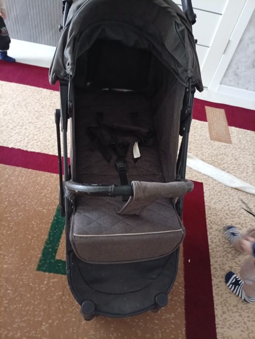 Коляска детская продам