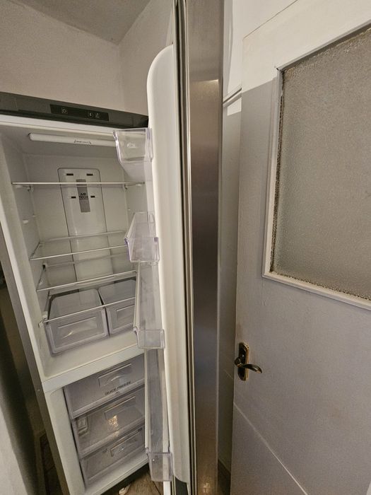 Frigider Ariston Hotpoint