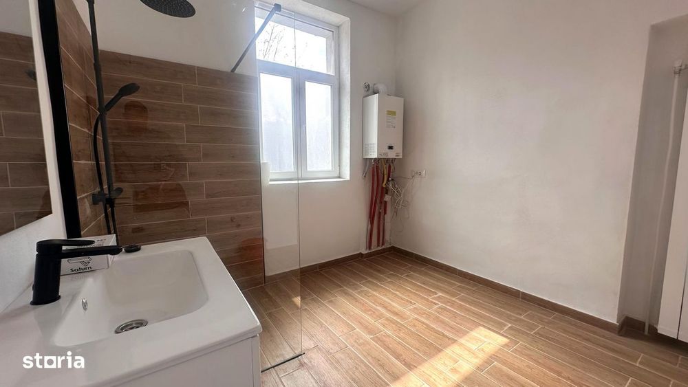Apartament la casa zona Piata Cluj