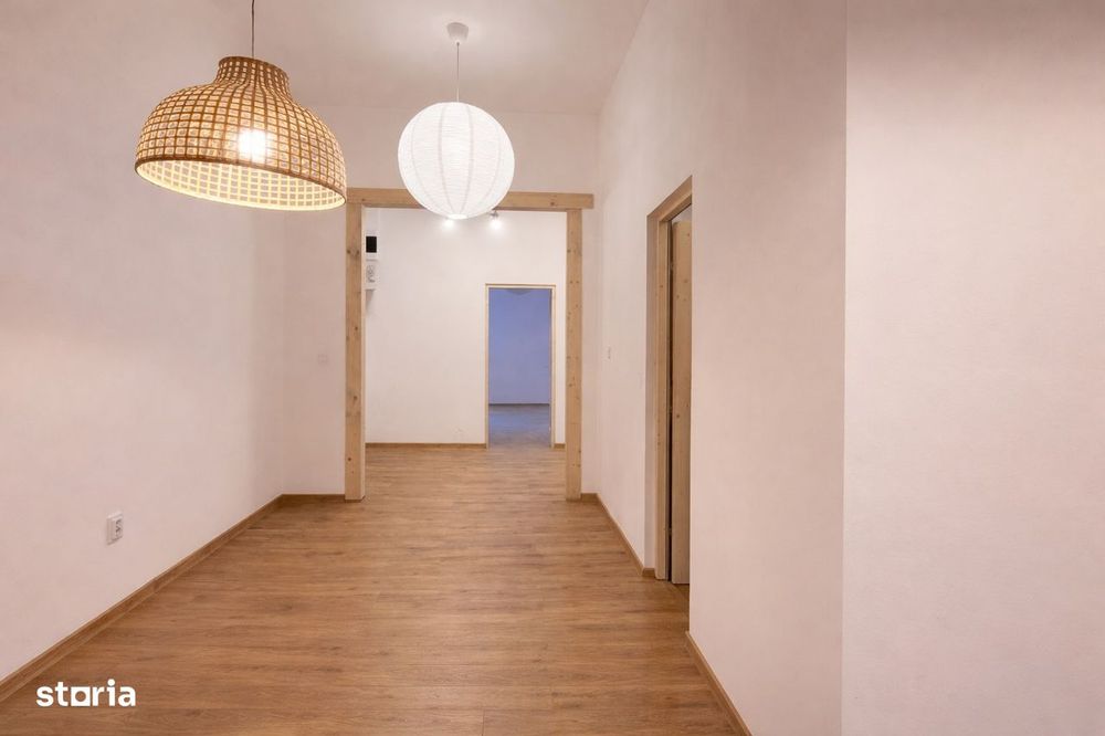 De vânzare apartament 3 camere, renovat, zonă semicentrală