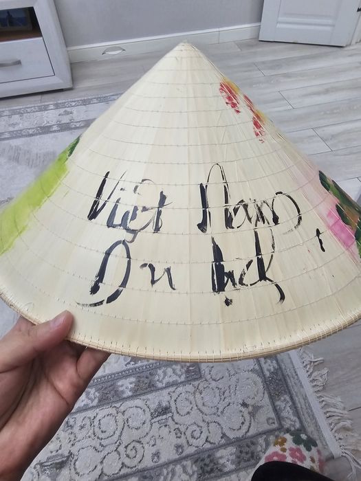 Въетнамская шляпа