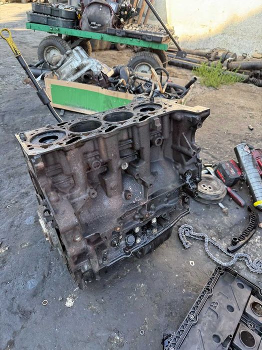 Bloc motor complet Ford Transit / Peugeot Boxer 2.2 Diesel Euro 4