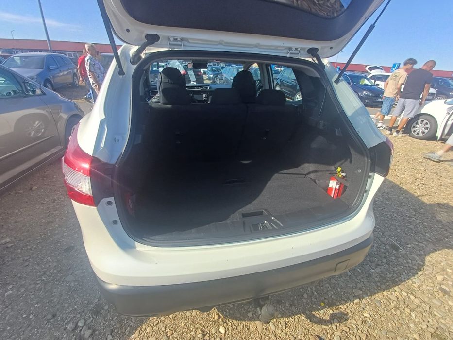 Nissan Qashqai 2015