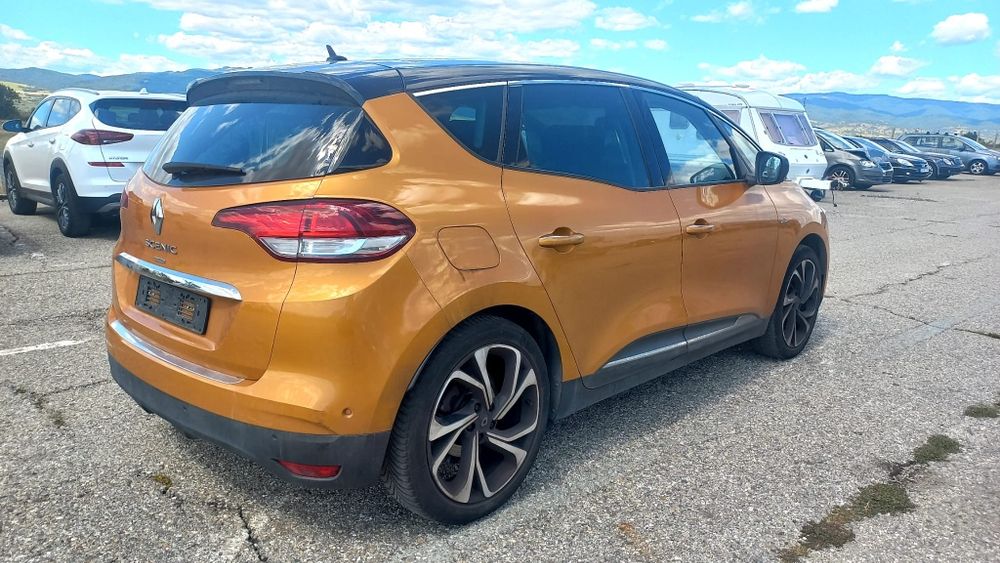 Рено сценик 2017г.на части