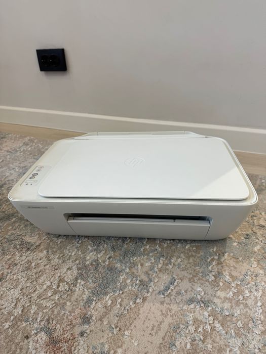 Продам принтер HP DESKJET 2320
