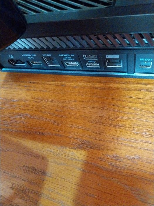 Продавам Xbox One