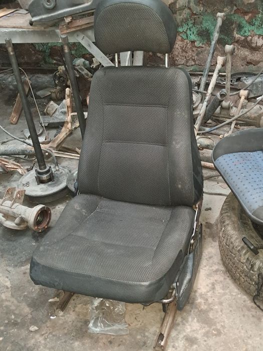 Сиденья на ниву водительская