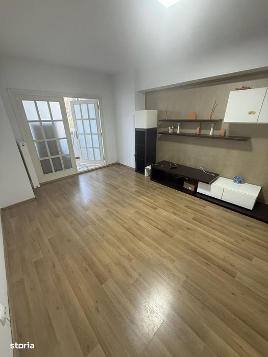 Vasile Alecsandri (Moruța)apartament 2 camere etaj 2 mobilat