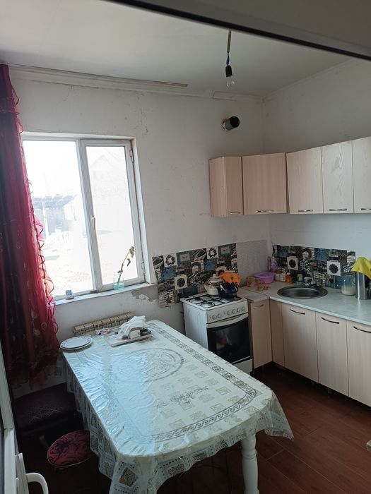 тез арада үй сатылады