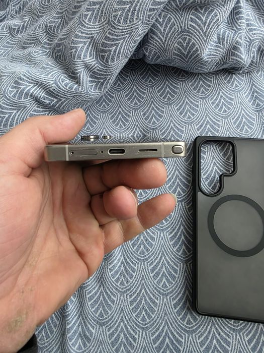 Se vinde Samsung S25 Ultra gray cu garantie