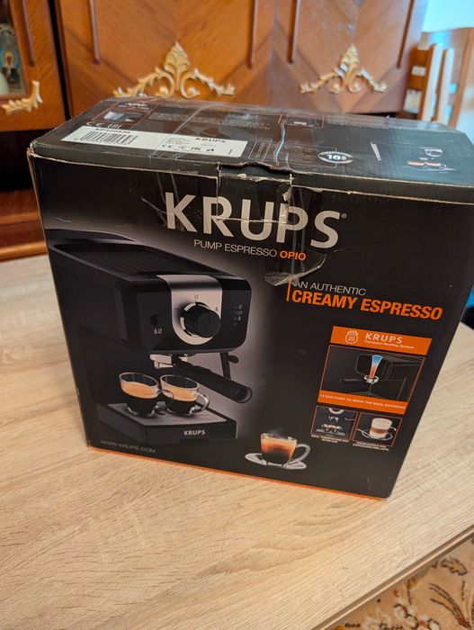 expressor manual Krups XP320830, 1050 W, 15 bar, 1.5 L, Dispozitiv spumare, Negru