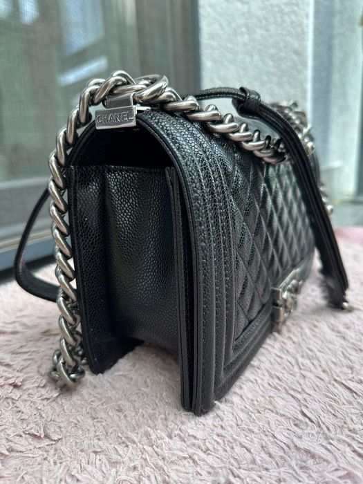 Geanta Chanel boy 25