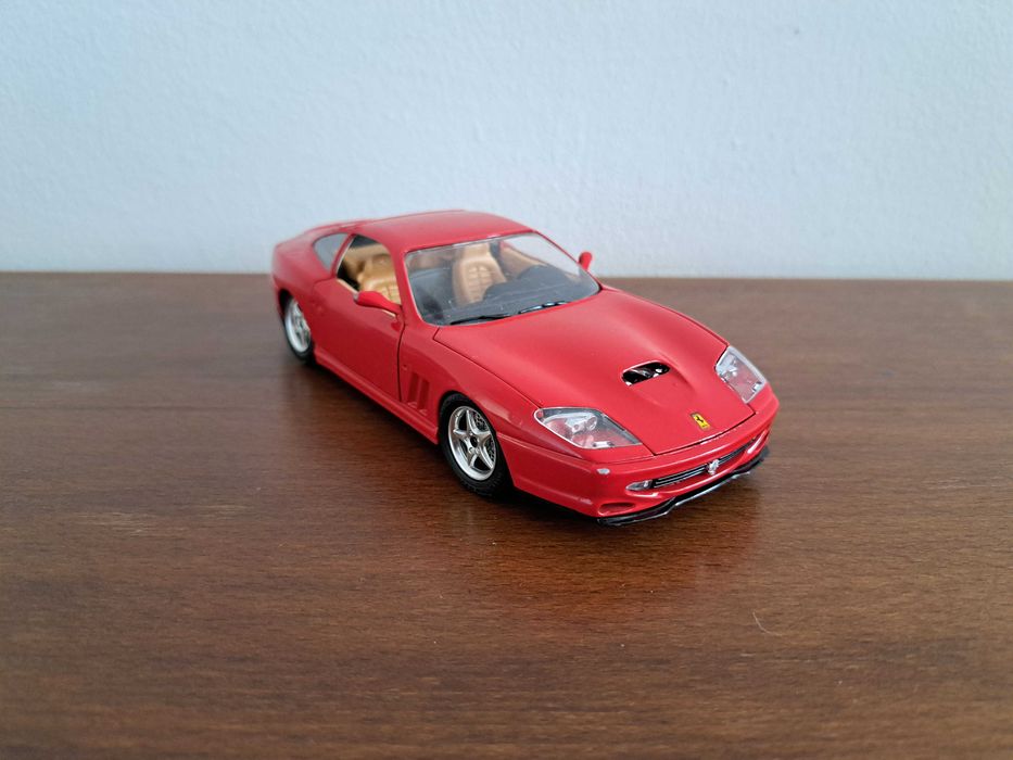 Machete 1:24 Ferrari