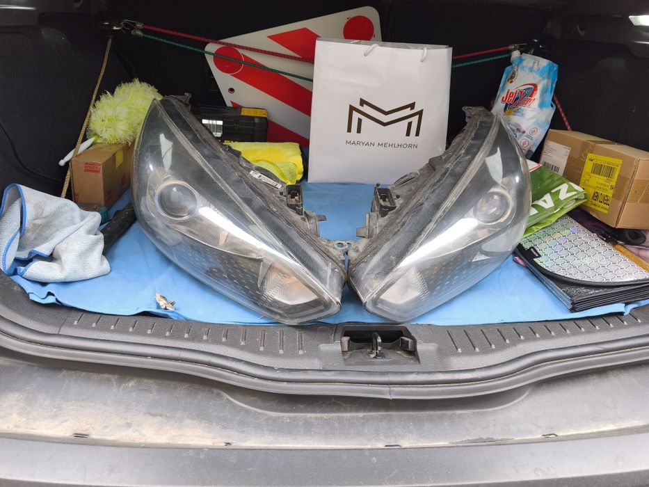 Far Xenon Ford Focus MK 3.5