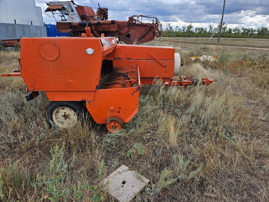 Продам пресподборщик