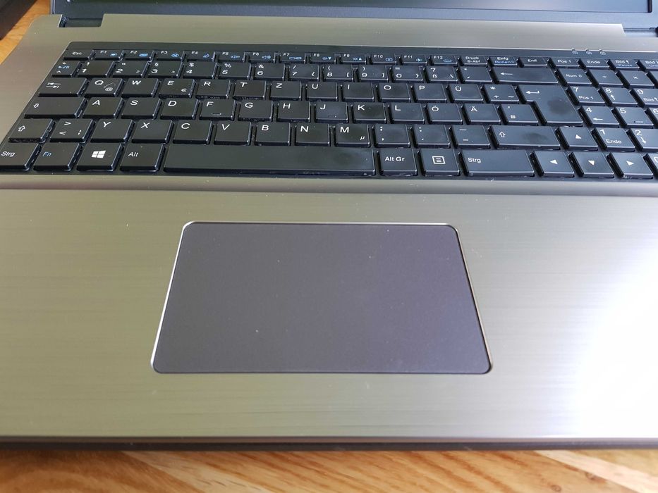 Laptop Terra Mobile 1749 17.3" Intel Core i3 4000M 4GB 240GB SSD Win10