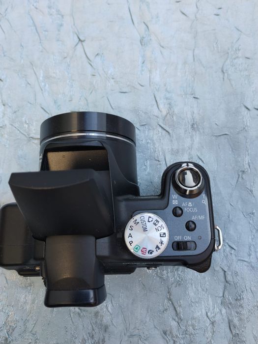 Vând aparat foto Panasonic Lumix!