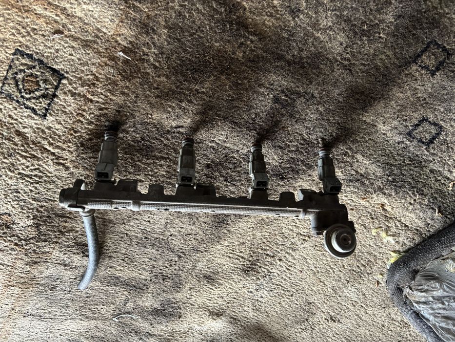 Тайота карина е запчасть