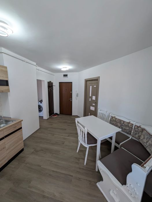 2 Camere Cetate -OMV