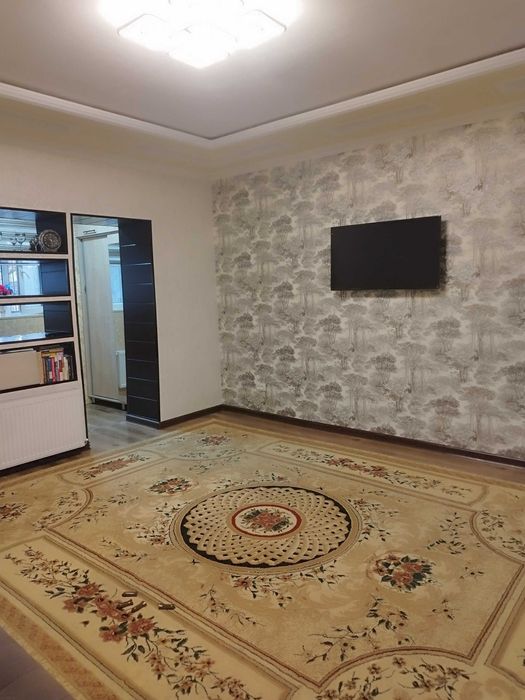 Продаётся ОГРОМНАЯ однушка!