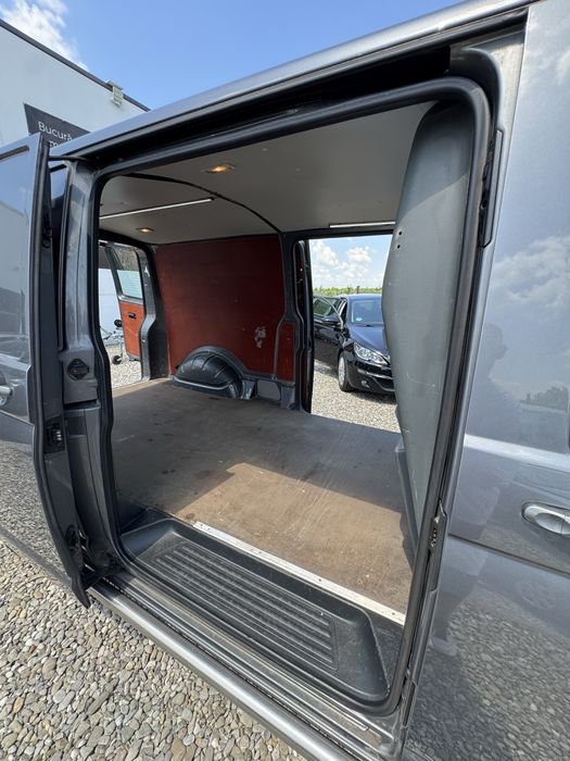 Volkswagen Transporter Model 2014 LUNG 2.0Tdi/140Cp/DSG