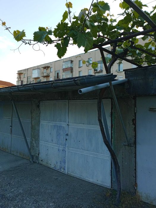 Продава се Многостаен апартамент в Левски - 95 кв.м за 643 €/кв.м - Снимка #9