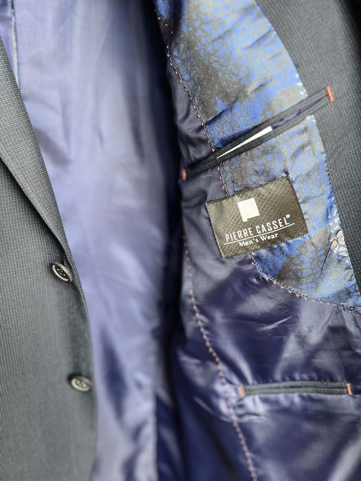 Мъжки костюм