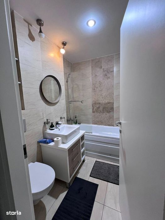 Apartament 2 camere, vedere la piscina, loc de parcare, in Cosmopolis