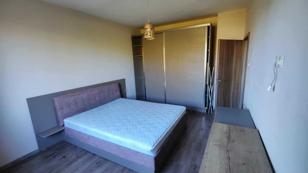 Дава се под наем Двустаен апартамент в София, Редута - 62 кв.м за 488.58 € - Снимка #2