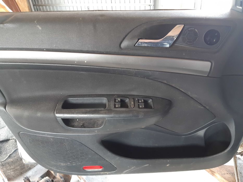 Maner + butoane usa sofer /  Nuca + manson schimbator skoda octvia 2