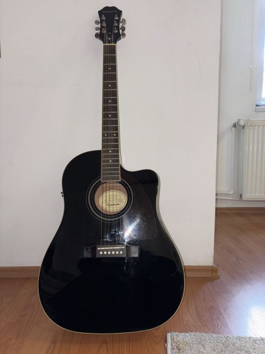 Chitara acustica Epiphone