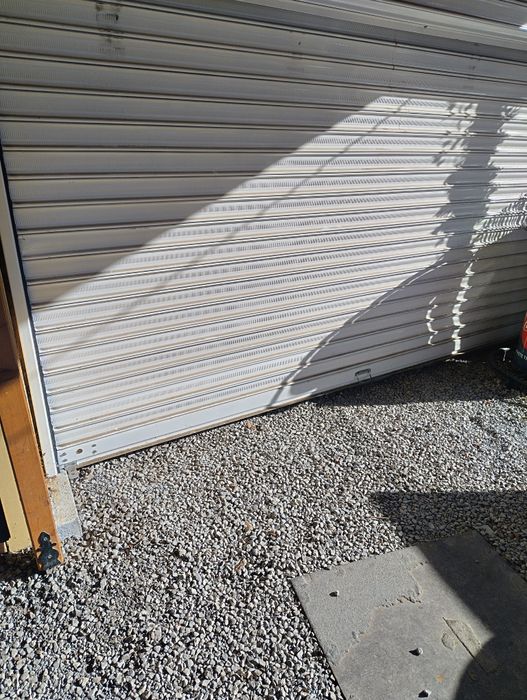 Ролетна щора с дистанционно