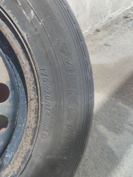 Продам запаску на 14