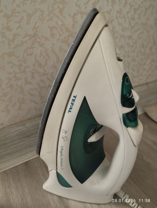 Утюги рабочие по 2000 тг