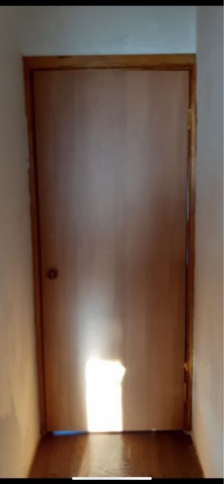 Продам межкомнатные двери