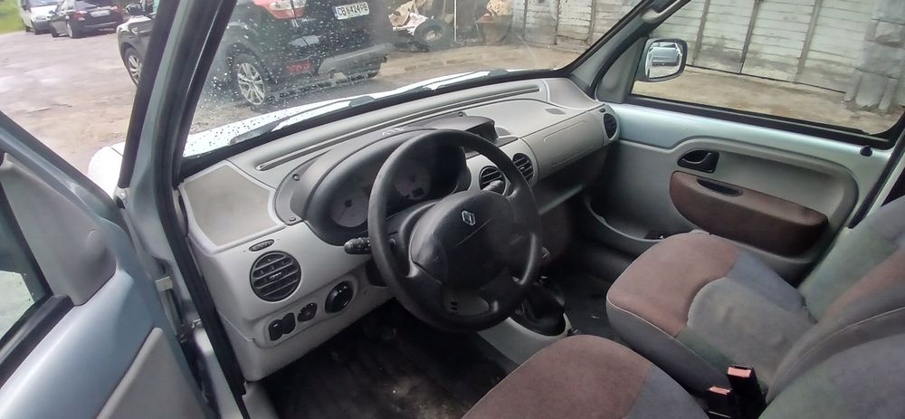 4X4 1.9 DCI 2002г.