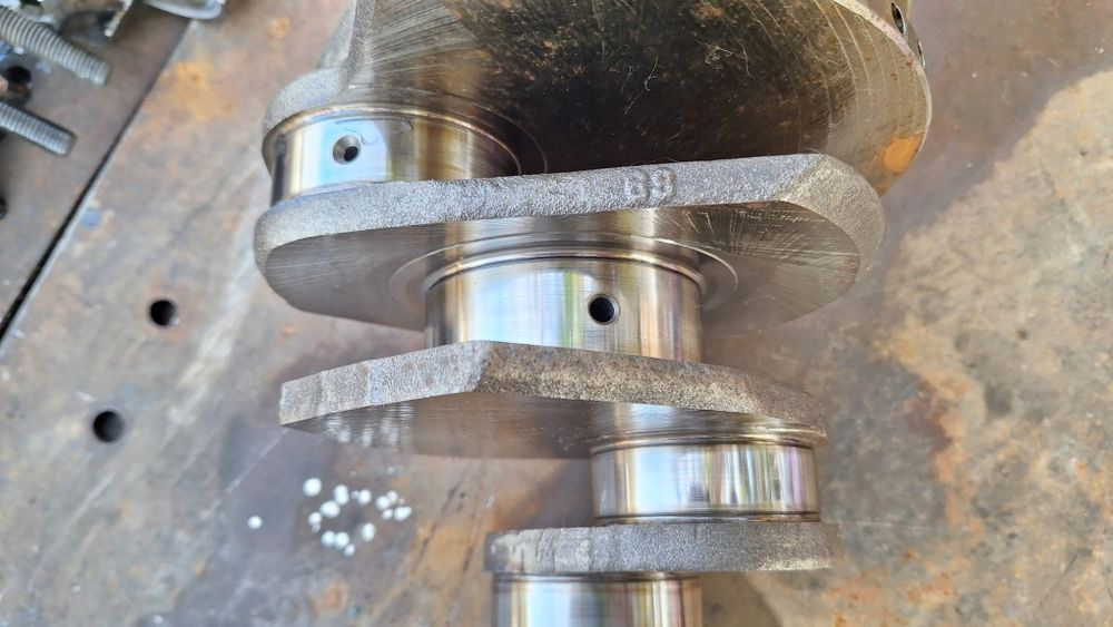 Колянов вал за двигател om642 320cdi Mercedes