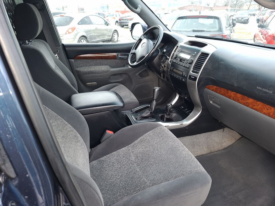 Vând Toyota Land Cruise J120 3.0 D-4D, Autoutilitară