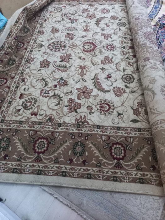 Ковер 5*3 в хорошем состоянии