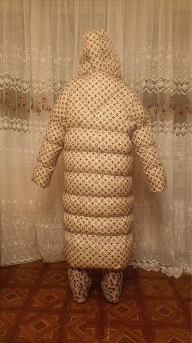 Женская зимняя куртка