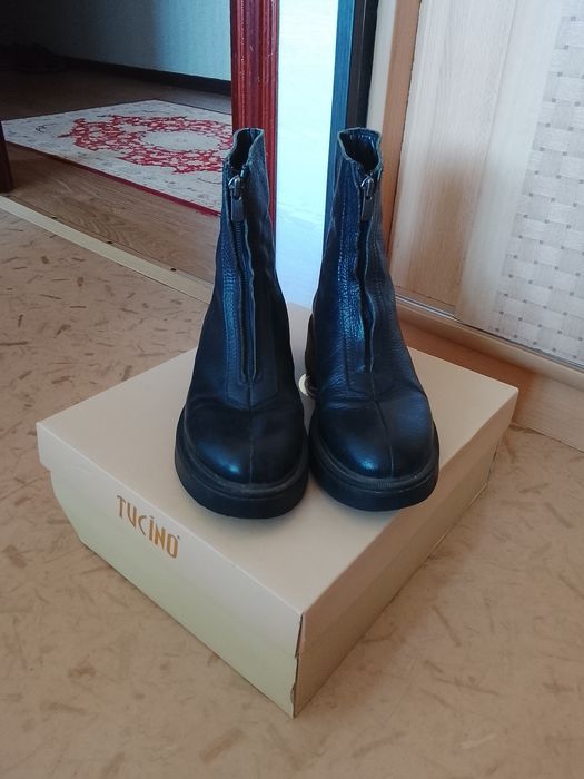 Продам зимние сапоги , натур кожа.